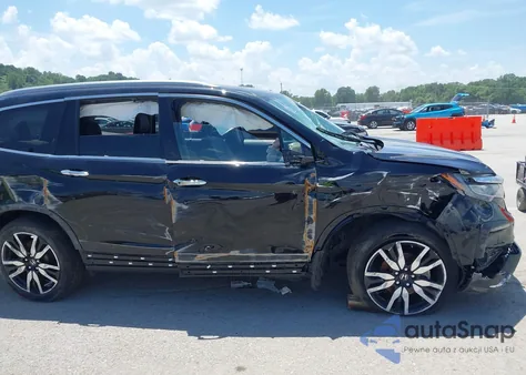 2022 Honda Pilot Touring z USA, uszkodzony, nr VIN 5FNYF6H63NB075135